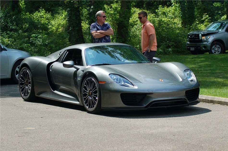 40th Anniversary Weekend - Mike Valentine's 918 - photo by Ted Hunter